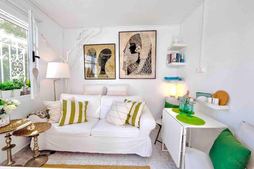Вилла Cute Tiny House Рафина Экстерьер фото